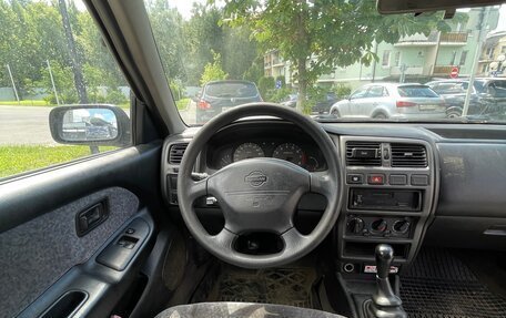 Nissan Almera, 1999 год, 125 000 рублей, 17 фотография