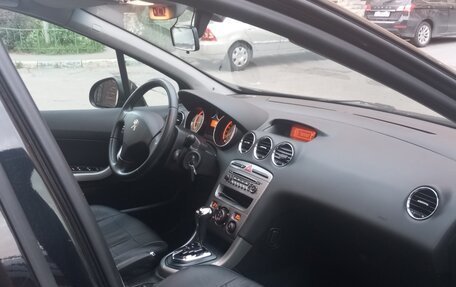 Peugeot 308 II, 2012 год, 650 000 рублей, 2 фотография