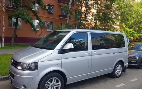 Volkswagen Multivan T5, 2010 год, 3 000 000 рублей, 2 фотография