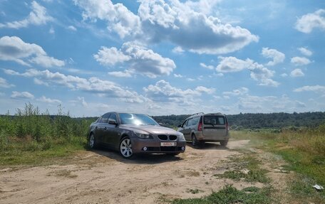 BMW 5 серия, 2004 год, 1 200 000 рублей, 3 фотография