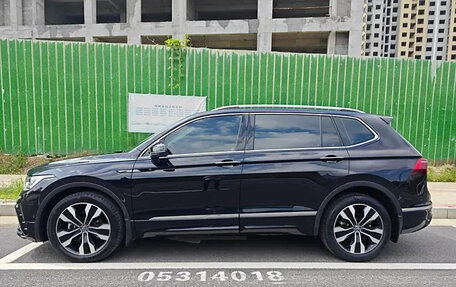 Volkswagen Tiguan II, 2022 год, 3 319 000 рублей, 3 фотография