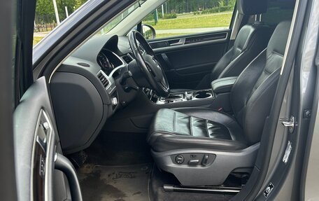 Volkswagen Touareg III, 2015 год, 2 790 000 рублей, 8 фотография