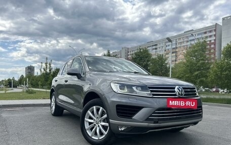 Volkswagen Touareg III, 2015 год, 2 790 000 рублей, 3 фотография