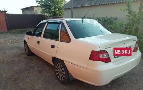 Daewoo Nexia I рестайлинг, 2010 год, 365 000 рублей, 4 фотография