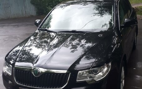 Skoda Superb III рестайлинг, 2010 год, 1 000 000 рублей, 4 фотография