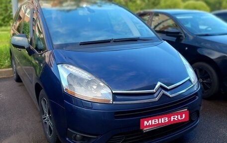 Citroen C4 Picasso II рестайлинг, 2008 год, 600 000 рублей, 4 фотография