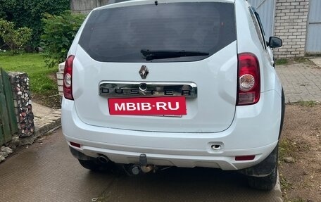 Renault Duster I рестайлинг, 2013 год, 900 000 рублей, 4 фотография