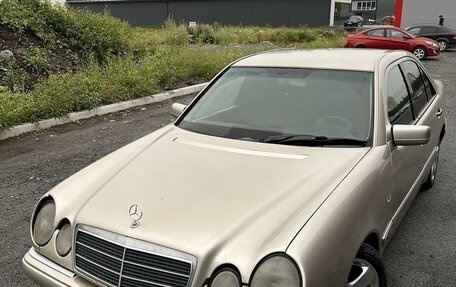 Mercedes-Benz E-Класс, 1999 год, 298 000 рублей, 5 фотография