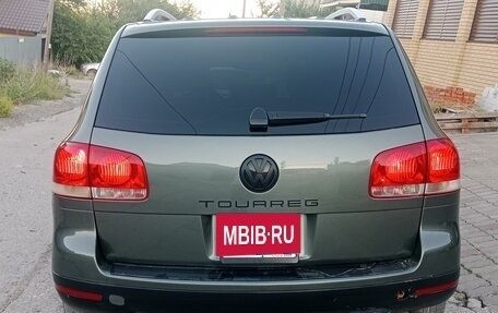 Volkswagen Touareg III, 2004 год, 1 000 000 рублей, 3 фотография