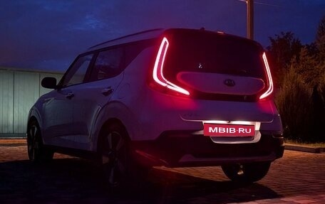 KIA Soul III, 2019 год, 3 000 000 рублей, 4 фотография