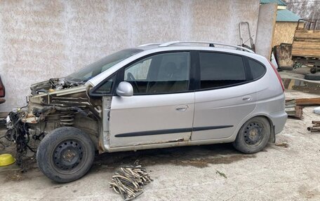 Chevrolet Rezzo, 2007 год, 150 000 рублей, 2 фотография