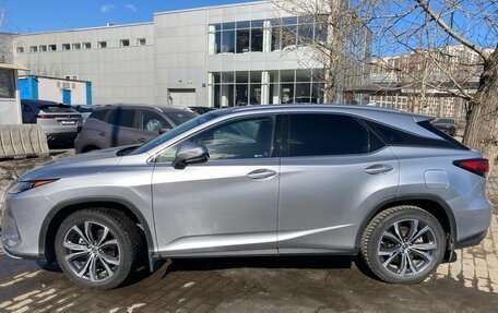 Lexus RX IV рестайлинг, 2021 год, 6 300 000 рублей, 4 фотография