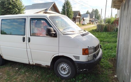 Volkswagen Transporter T4, 2000 год, 900 000 рублей, 2 фотография