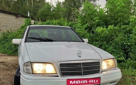 Mercedes-Benz C-Класс, 1995 год, 285 000 рублей, 2 фотография