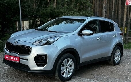 KIA Sportage IV рестайлинг, 2018 год, 2 198 000 рублей, 1 фотография