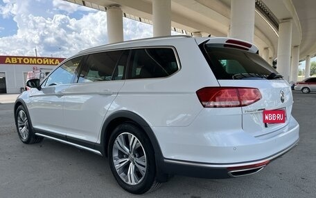 Volkswagen Passat B8 рестайлинг, 2019 год, 3 500 000 рублей, 4 фотография