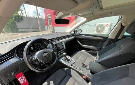 Volkswagen Passat B8 рестайлинг, 2019 год, 3 500 000 рублей, 15 фотография