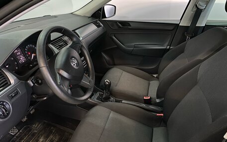 Skoda Rapid I, 2015 год, 930 000 рублей, 15 фотография