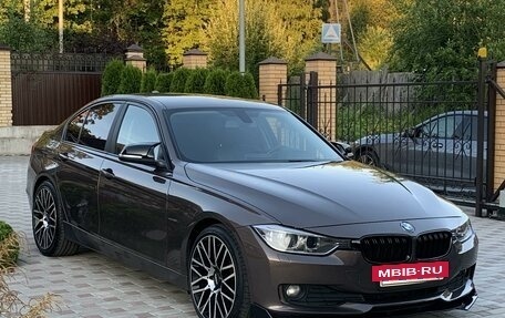 BMW 3 серия, 2013 год, 1 450 000 рублей, 9 фотография