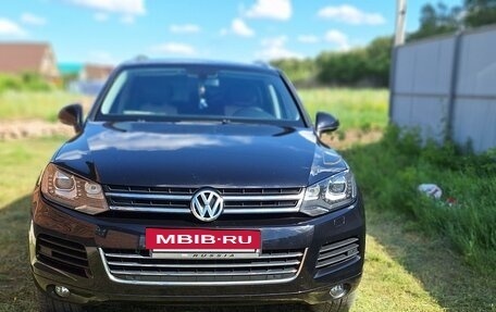 Volkswagen Touareg III, 2012 год, 3 000 000 рублей, 2 фотография