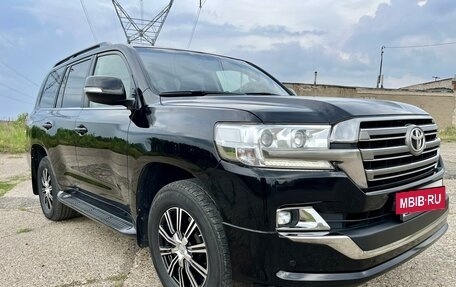 Toyota Land Cruiser 200, 2015 год, 5 100 000 рублей, 3 фотография