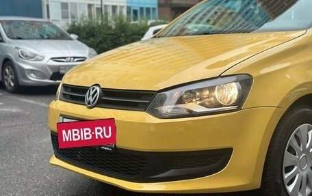 Volkswagen Polo VI (EU Market), 2011 год, 630 000 рублей, 4 фотография