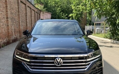 Volkswagen Touareg III, 2019 год, 5 200 000 рублей, 3 фотография