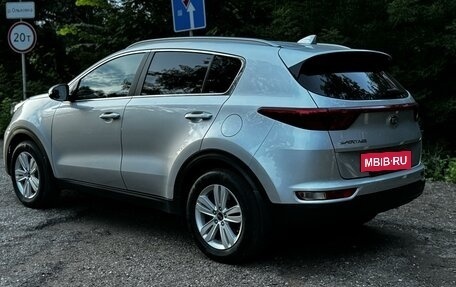 KIA Sportage IV рестайлинг, 2018 год, 2 198 000 рублей, 13 фотография