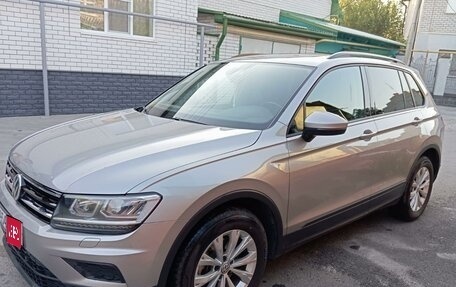 Volkswagen Tiguan II, 2020 год, 2 720 000 рублей, 1 фотография