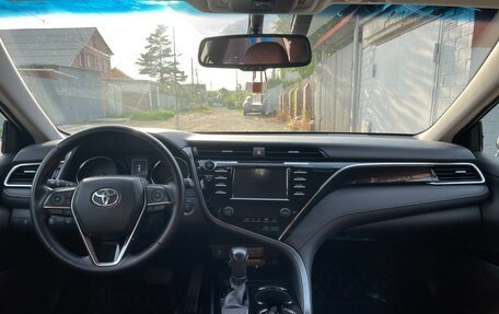 Toyota Camry, 2021 год, 3 500 000 рублей, 11 фотография