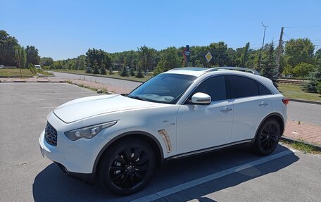 Infiniti FX II, 2008 год, 1 700 000 рублей, 8 фотография