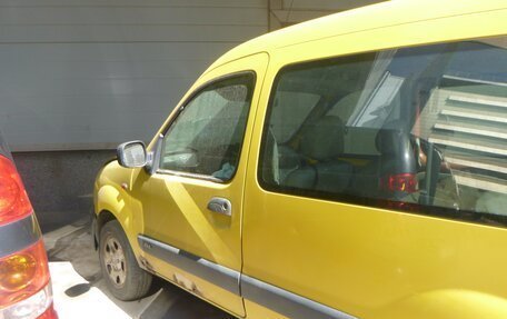 Renault Kangoo II рестайлинг, 2002 год, 150 000 рублей, 5 фотография