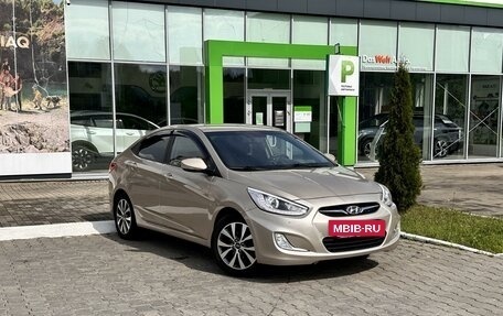 Hyundai Solaris II рестайлинг, 2014 год, 1 100 000 рублей, 3 фотография