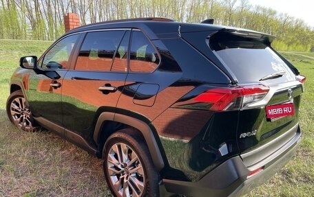 Toyota RAV4, 2020 год, 3 970 000 рублей, 7 фотография