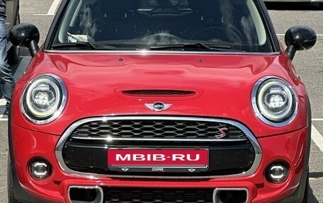 MINI Hatch, 2019 год, 2 150 000 рублей, 3 фотография