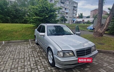 Mercedes-Benz C-Класс, 2000 год, 280 000 рублей, 4 фотография