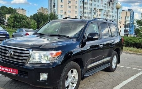 Toyota Land Cruiser 200, 2015 год, 3 800 000 рублей, 4 фотография