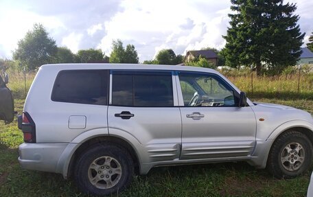 Mitsubishi Pajero III рестайлинг, 2002 год, 650 000 рублей, 3 фотография