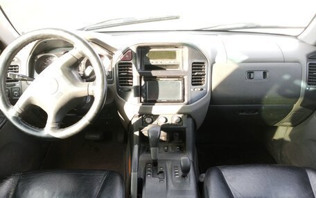 Mitsubishi Pajero III рестайлинг, 2002 год, 650 000 рублей, 8 фотография