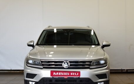 Volkswagen Tiguan II, 2019 год, 2 350 000 рублей, 3 фотография