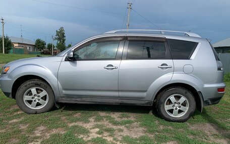 Mitsubishi Outlander III рестайлинг 3, 2010 год, 1 500 000 рублей, 5 фотография