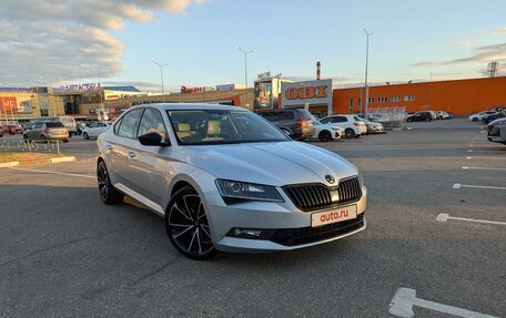 Skoda Superb III рестайлинг, 2016 год, 3 300 000 рублей, 2 фотография