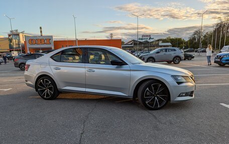 Skoda Superb III рестайлинг, 2016 год, 3 300 000 рублей, 3 фотография