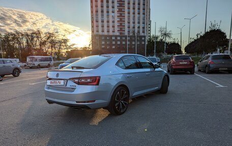 Skoda Superb III рестайлинг, 2016 год, 3 300 000 рублей, 4 фотография