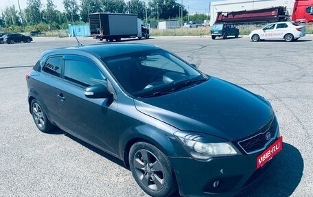 KIA cee'd I рестайлинг, 2011 год, 725 000 рублей, 2 фотография