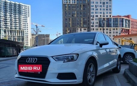 Audi A3, 2018 год, 1 799 000 рублей, 4 фотография