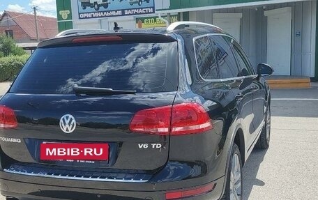 Volkswagen Touareg III, 2011 год, 2 150 000 рублей, 18 фотография