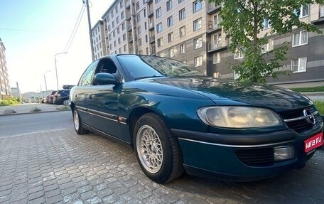 Opel Omega B, 1997 год, 239 000 рублей, 1 фотография