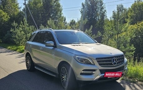 Mercedes-Benz M-Класс, 2012 год, 2 390 000 рублей, 4 фотография