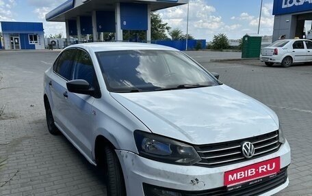 Volkswagen Polo VI (EU Market), 2018 год, 660 000 рублей, 2 фотография